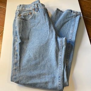 Vintage Light wash Mom jeans by Lee size 13